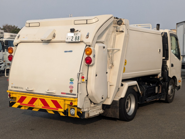 日野 デュトロ TPG-XZU702M(2WD)の写真4