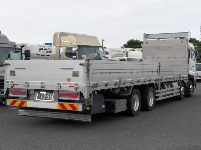 ＵＤ クオン 2PG-CG5CA(8x4)の写真3