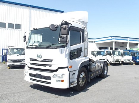 UDトラックス  QKG-GK6XAR その他