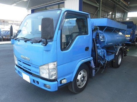 いすゞ  PDG-NKR85YN その他