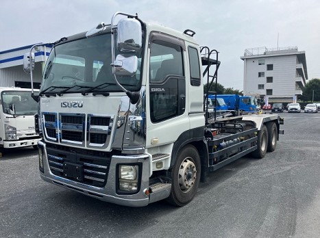 いすゞ  LKG-CYZ77AM その他