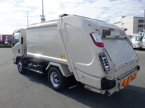 いすゞ  2PG-NPR88YN(その他)の写真4