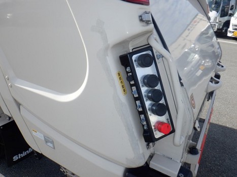 いすゞ  2PG-NPR88YN(その他)の写真16