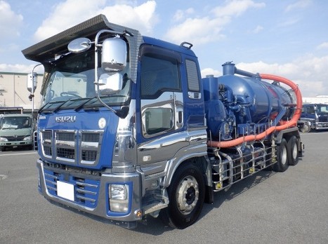 いすゞ  QKG-CYZ77AM(その他)の写真1