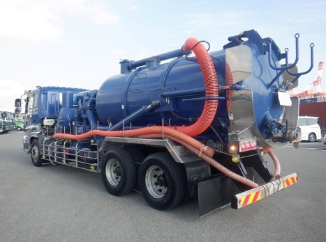 いすゞ  QKG-CYZ77AM(その他)の写真4