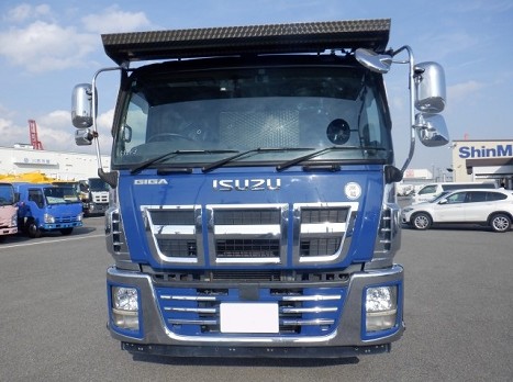 いすゞ  QKG-CYZ77AM(その他)の写真8