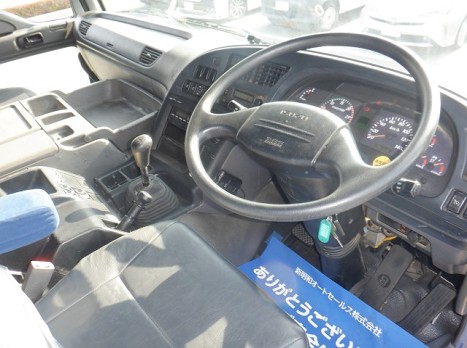 いすゞ  QKG-CYZ77AM(その他)の写真25