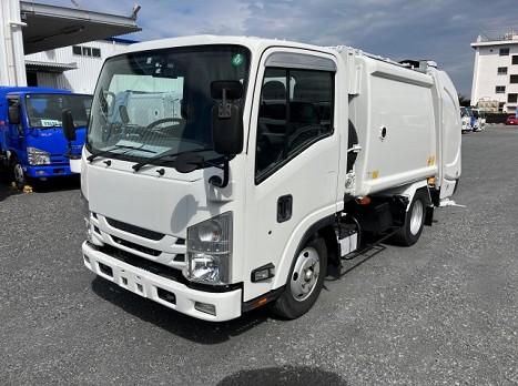 いすゞ  TPG-NMR85AN その他