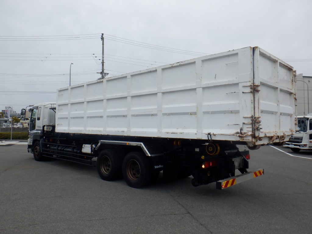 いすゞ  QKG-CYM77A(その他)の写真4