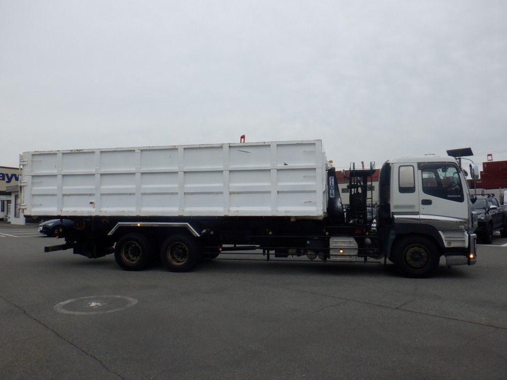 いすゞ  QKG-CYM77A(その他)の写真6