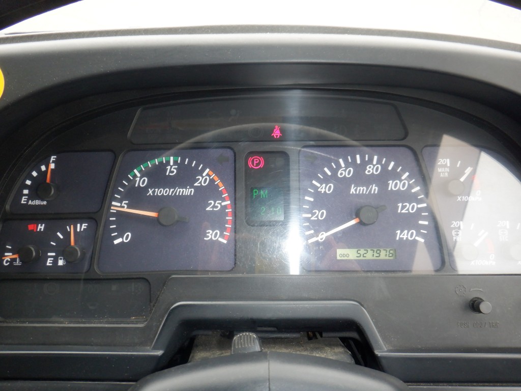 いすゞ  QKG-CYM77A(その他)の写真28