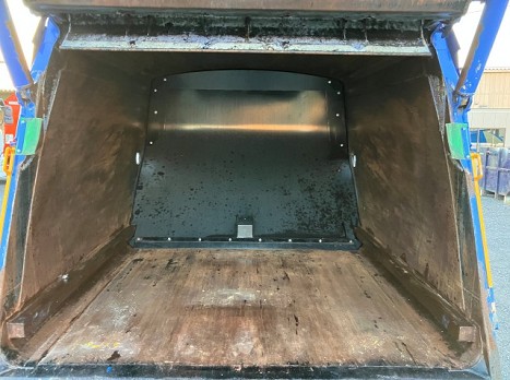 いすゞ  TKG-NMR85AN(その他)の写真14