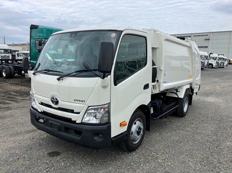 トヨタ  2KG-XZU700A その他