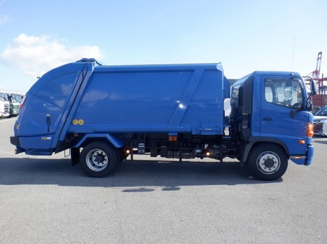 日野 QKG-FJ7JGAA(その他)の写真6