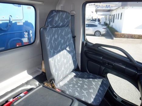 日野 QKG-FJ7JGAA(その他)の写真26