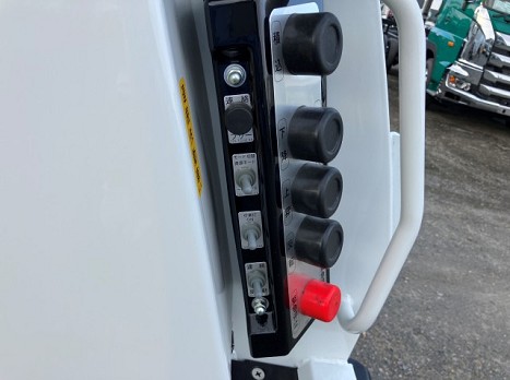 三菱 2KG-FK72F(その他)の写真16