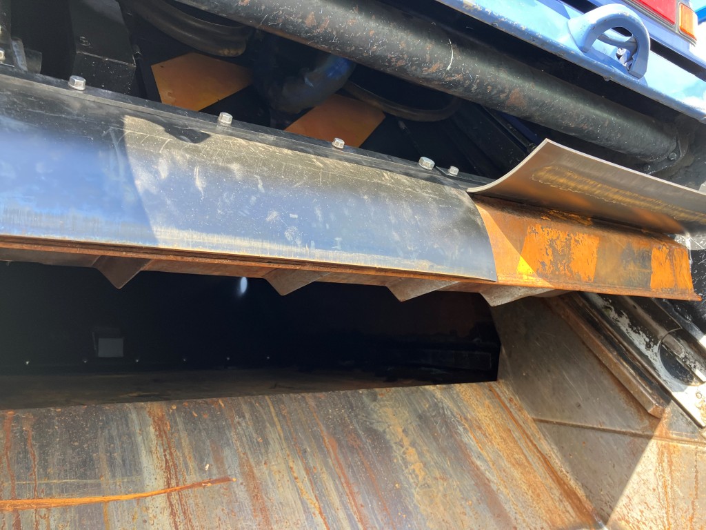 いすゞ  TKG-NMR85AN(その他)の写真11