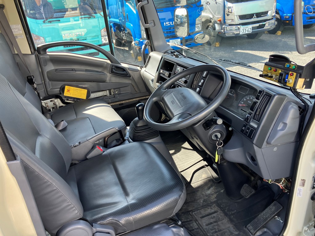 いすゞ  TKG-NMR85AN(その他)の写真25