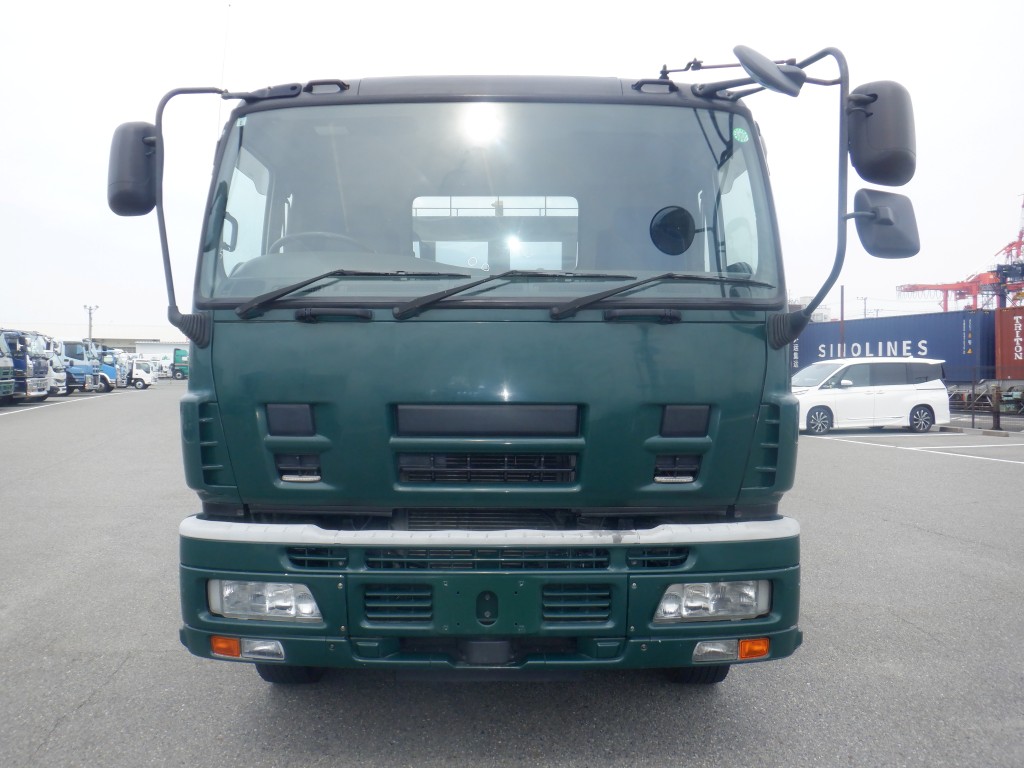 いすゞ  PDG-CYZ77Q8(その他)の写真8