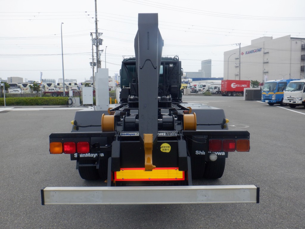 いすゞ  PDG-CYZ77Q8(その他)の写真11