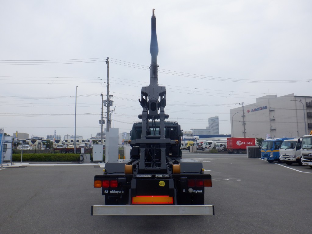 いすゞ  PDG-CYZ77Q8(その他)の写真13