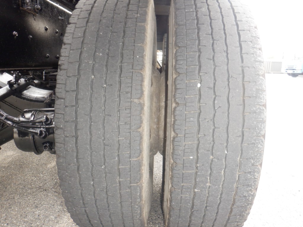 いすゞ  PDG-CYZ77Q8(その他)の写真21