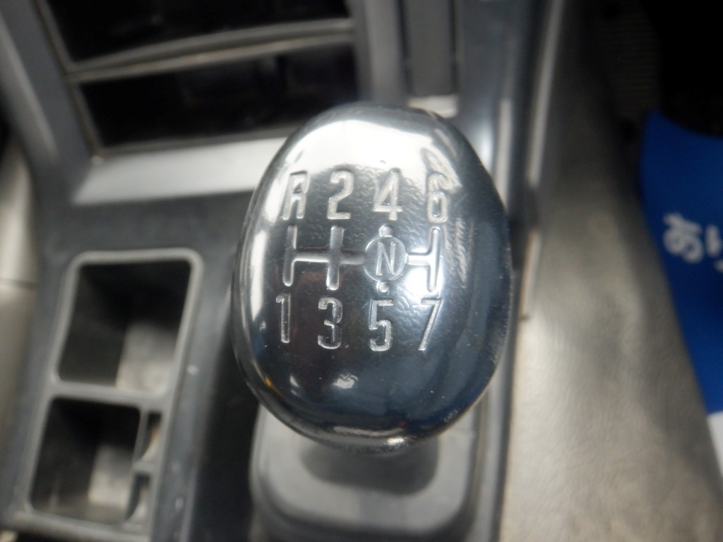 いすゞ  PDG-CYZ77Q8(その他)の写真27