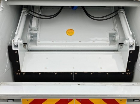 三菱  2KG-FK62F(その他)の写真10