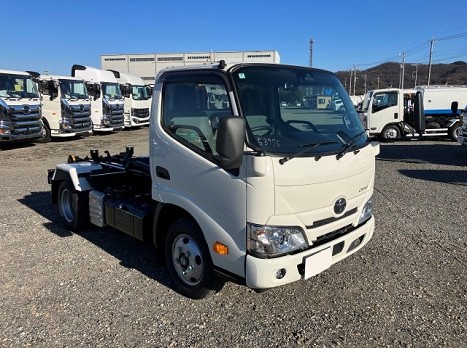 トヨタ 2KG-XZU605(その他)の写真3