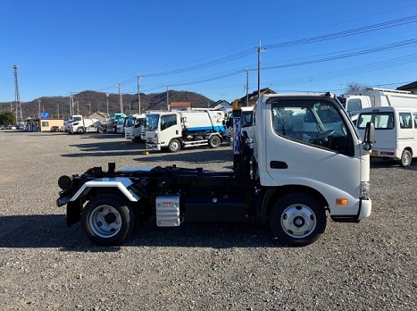 トヨタ  2KG-XZU605(その他)の写真6