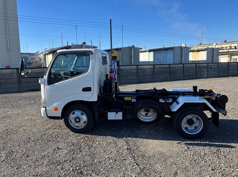 トヨタ  2KG-XZU605(その他)の写真7