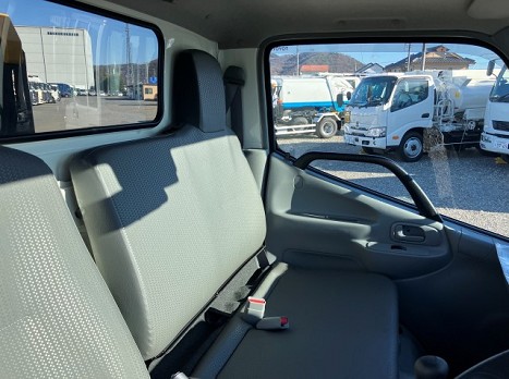 トヨタ  2KG-XZU605(その他)の写真26