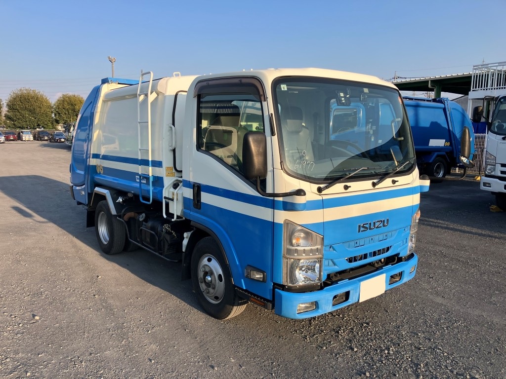 いすゞ TPG-NMR85N(その他)の写真3