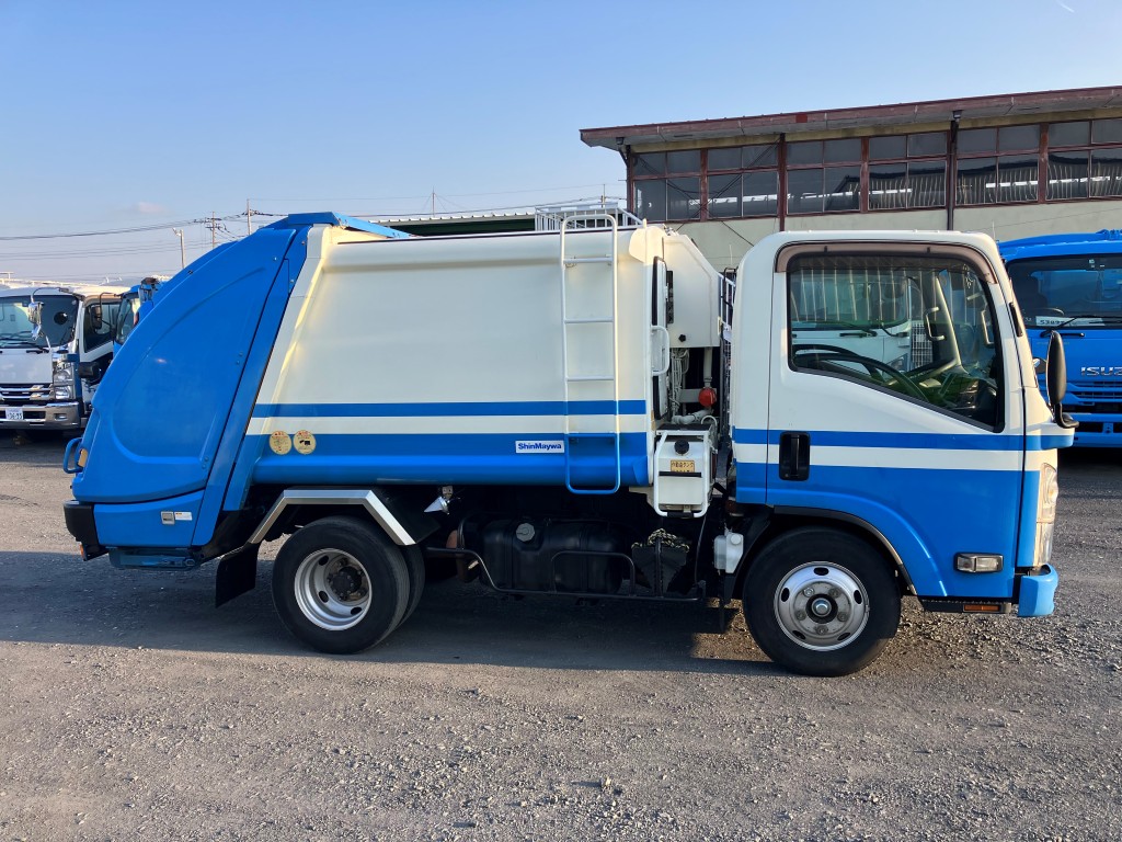 いすゞ  TPG-NMR85N(その他)の写真6