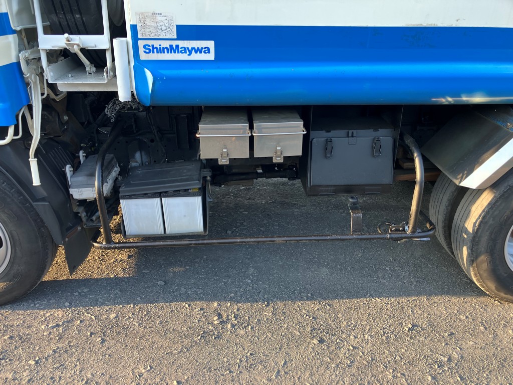 いすゞ TPG-NMR85N(その他)の写真17
