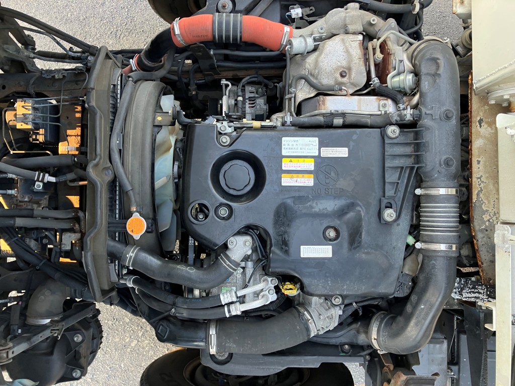 いすゞ  TPG-NMR85N(その他)の写真24