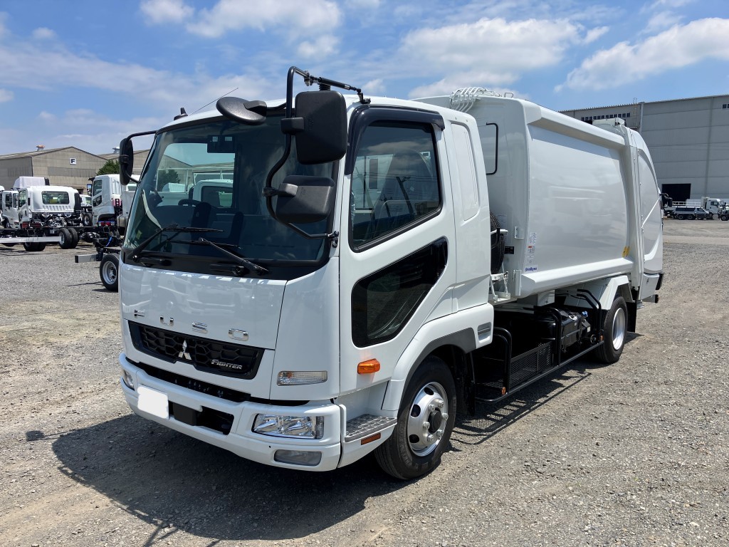 三菱  2KG-FK62F その他