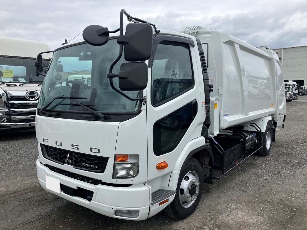 三菱  2KG-FK72F その他
