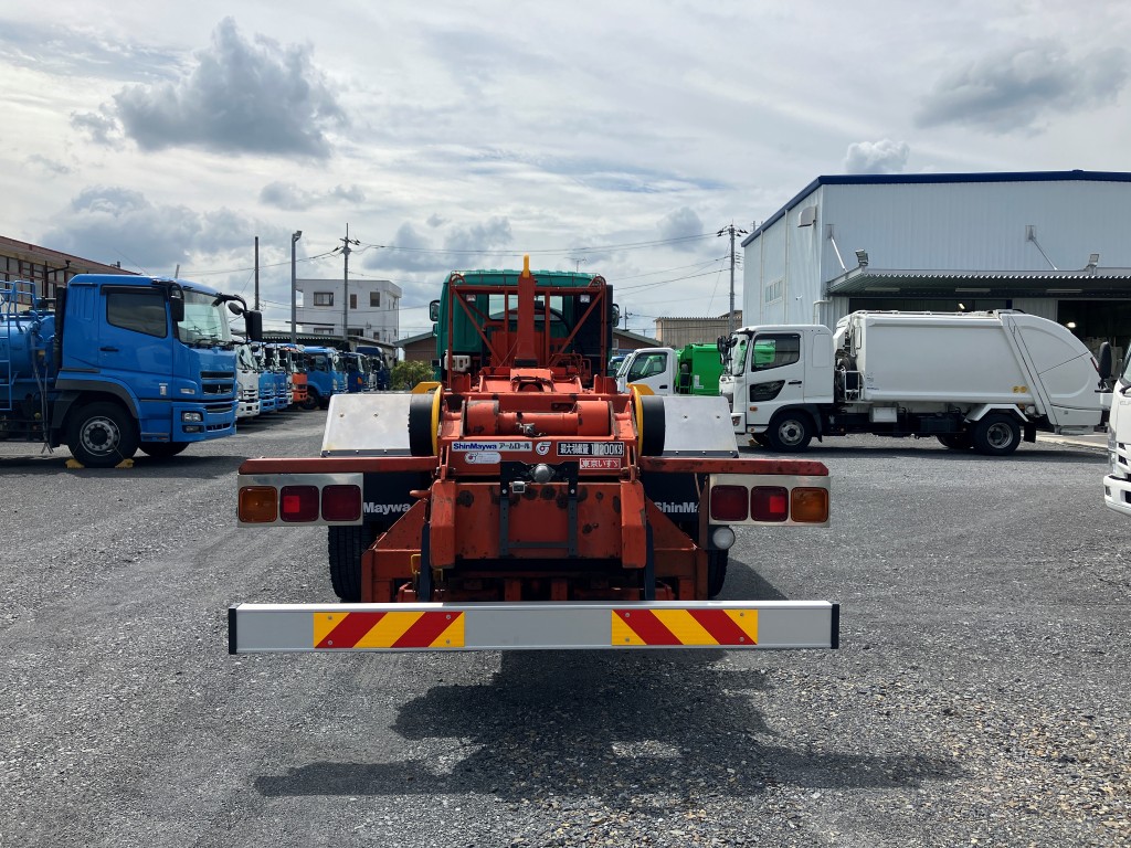 いすゞ LKG-CYZ77A(その他)の写真5