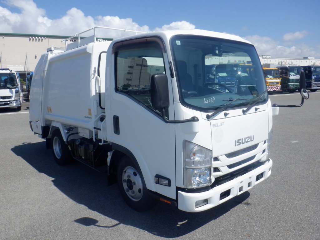 いすゞ TPG-NMR85AN(その他)の写真3