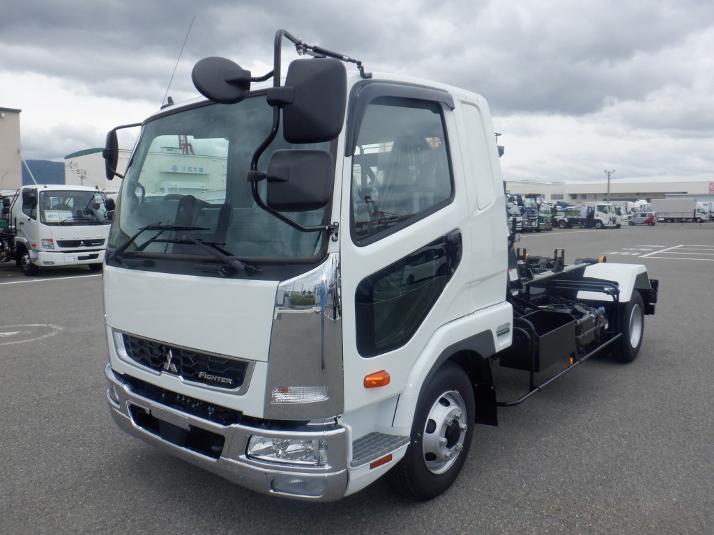 三菱  2KG-FK62F その他