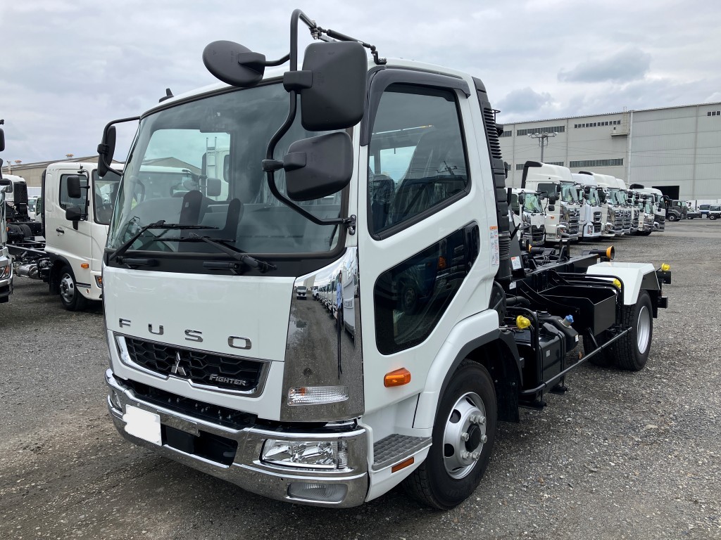 三菱  2KG-FK72F その他