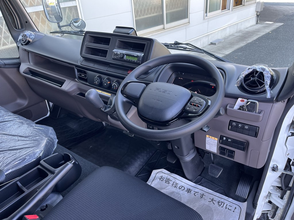 三菱 キャンター 2RG-FEB80(2WD)の写真9