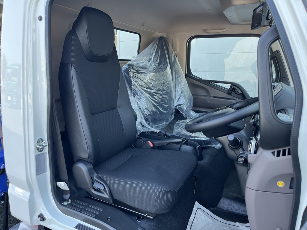 三菱 キャンター 2RG-FEB80(2WD)の写真10