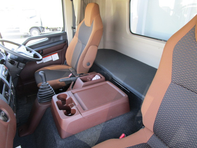 日野 レンジャー 2KG-FD2ABG(2WD)の写真19