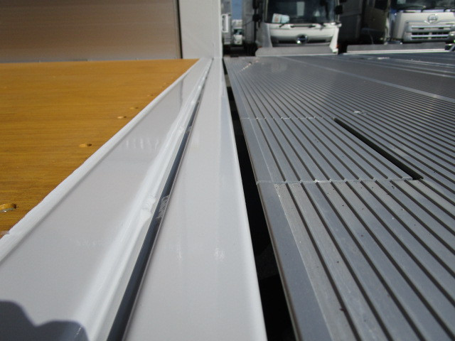 日野 レンジャー 2KG-FD2ABG(2WD)の写真37