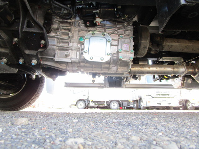 日野 レンジャー 2KG-FD2ABG(2WD)の写真29