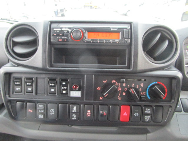 日野 デュトロ 2KG-XZU605M(2WD)の写真15