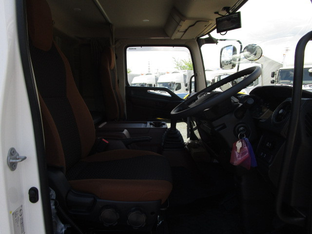 日野 レンジャー 2PG-FD2ABG(2WD)の写真11