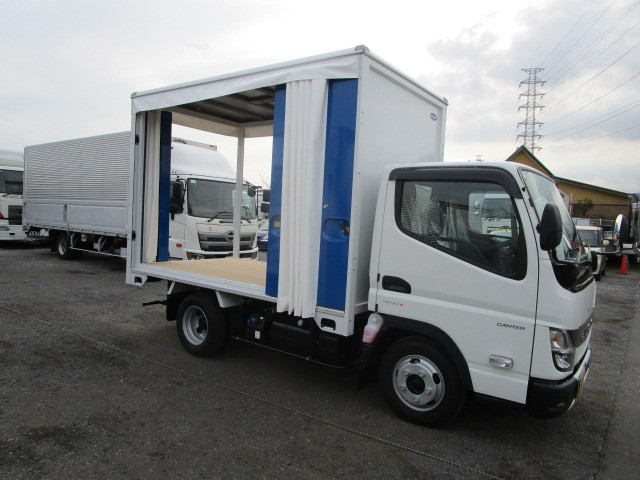 三菱 キャンター 2RG-FBA20(2WD)の写真9